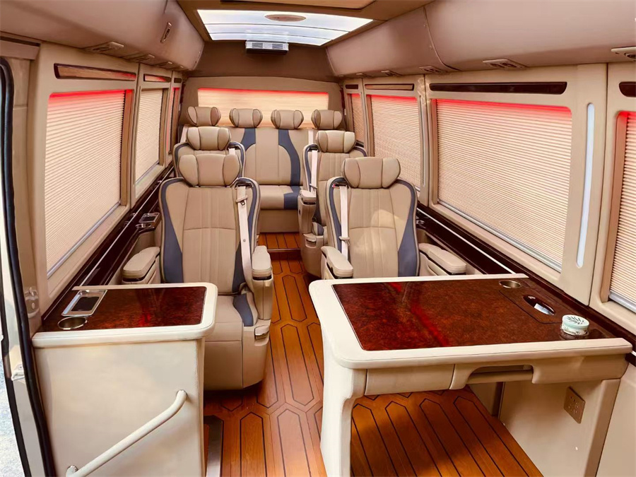 15座丰田考斯特